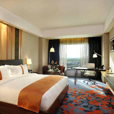 Holiday Inn New Delhi Mayur Vihar Noida By Ihg Zimmer foto A room at the hotel